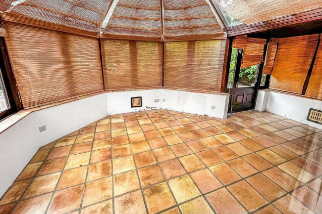 Field Cottage, Colesden Road, Colesden, Bedford. MK44 3DA 10