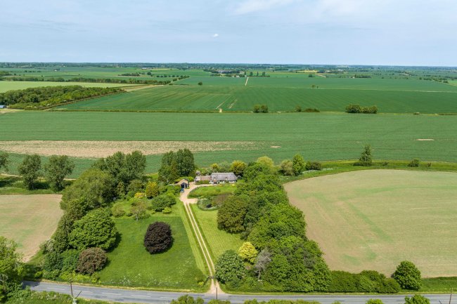 Field Cottage, Colesden Road, Colesden, Bedford. MK44 3DA 10