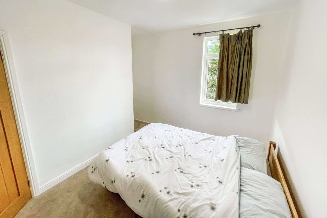 65 Piccadilly, Nottingham, NG6 9FG 2