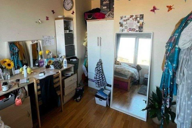 37 Caithness House, Twyford Street, Islington London N1 0BZ 9