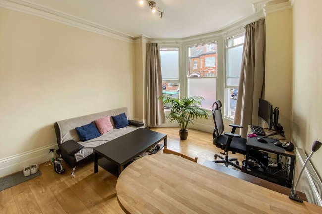 Flat 1, 9 Creffield Road, Ealing, London W5 3HP 9