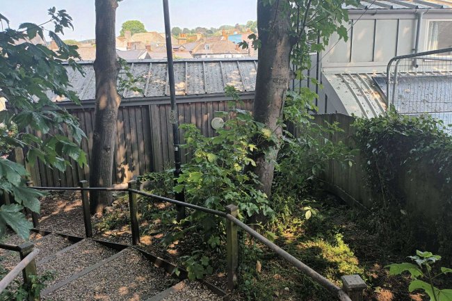 Largigi Rooms Hotel, Coombe Street, Lyme Regis, Dorset DT7 3PY 2