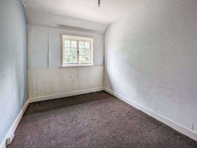 1-3 Forest Farm Cottages (1,2 &3), nr. Forest Row, West Sussex, RH17 7DA 9