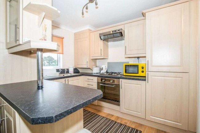 3 Atlantic Bays Holiday Park, St. Merryn, Padstow, PL28 8PY 8