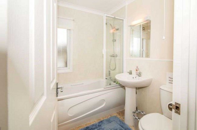 3 Atlantic Bays Holiday Park, St. Merryn, Padstow, PL28 8PY 8