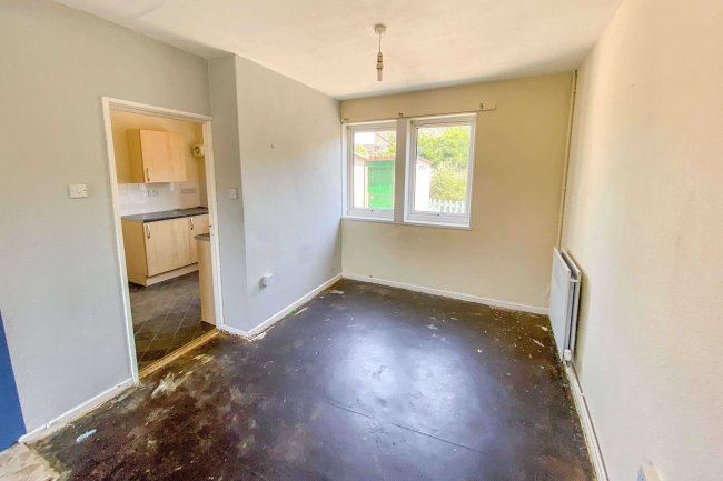 24 Homefields, Marlborough, Wiltshire, SN8 4BQ 1