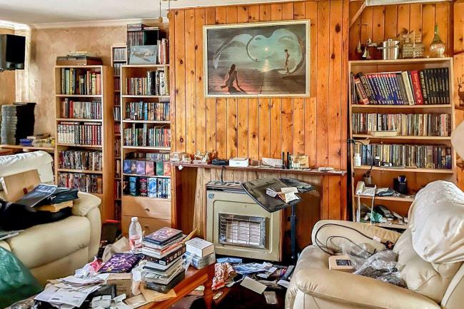 2 St Georges Close, Badshot Lea, Farnham, GU9 9LZ 7