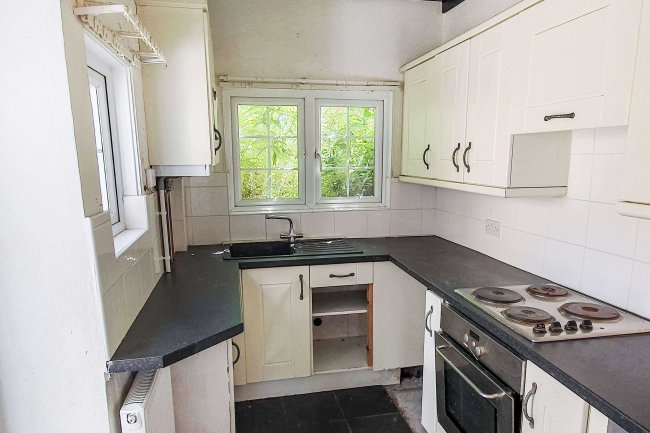 89 Witton Wood Road, Frinton-on-Sea, Essex, CO13 9LD 7