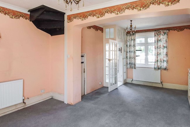 89 Witton Wood Road, Frinton-on-Sea, Essex, CO13 9LD 7