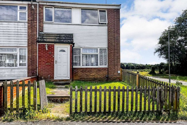 35 Frobisher Close, Daventry, NN11 4JL 7