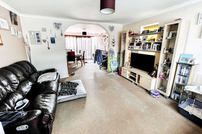 35 Frobisher Close, Daventry, NN11 4JL 7