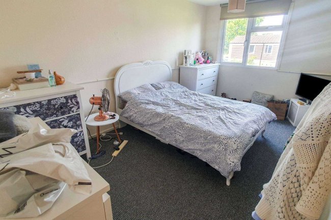 2 Trent Walk, Daventry, NN11 4QF 1