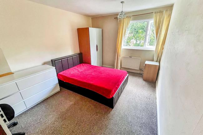 75 The Severn, Daventry, NN11 4QS 10