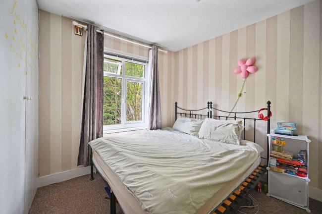 79 Annesley Avenue 1 and 4 Cecil Road and associated land, Colindale, London, NW9 8