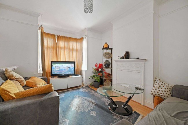 79 Annesley Avenue 1 and 4 Cecil Road and associated land, Colindale, London, NW9 8