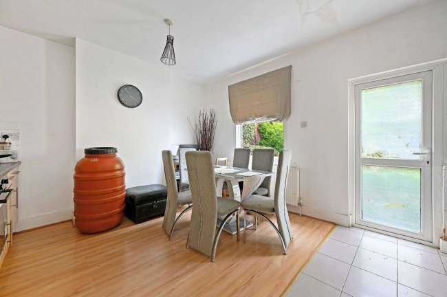 79 Annesley Avenue 1 and 4 Cecil Road and associated land, Colindale, London, NW9 8