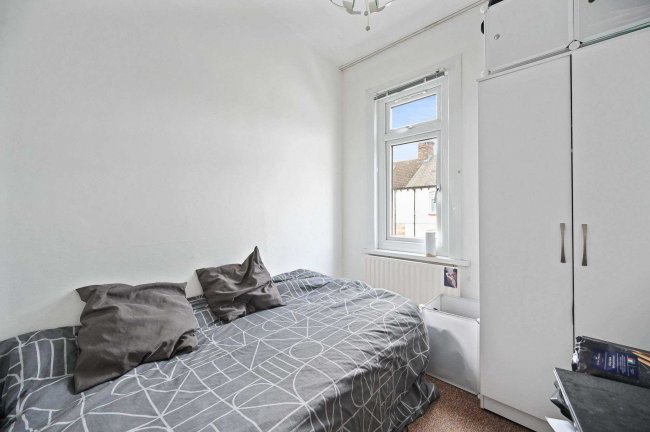 79 Annesley Avenue 1 and 4 Cecil Road and associated land, Colindale, London, NW9 8