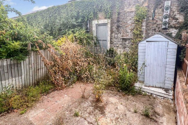 4a Howden Street, Peckham, SE15 4LB 9