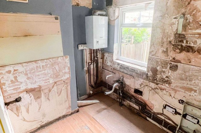 4a Howden Street, Peckham, SE15 4LB 9