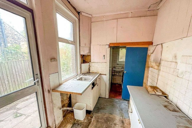 11 Somerset Road, Kingston Upon Thames KT1 3EA 5