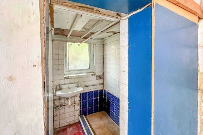 11 Somerset Road, Kingston Upon Thames KT1 3EA 5