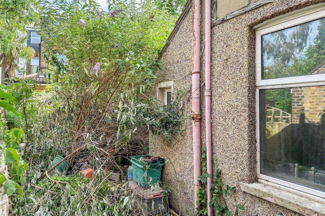 11 Somerset Road, Kingston Upon Thames KT1 3EA 5