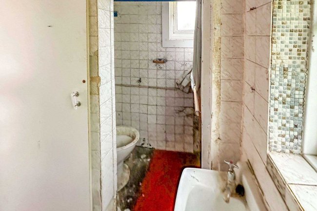 11 Somerset Road, Kingston Upon Thames KT1 3EA 5