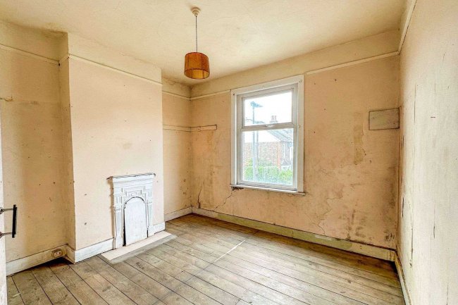 11 Somerset Road, Kingston Upon Thames KT1 3EA 5