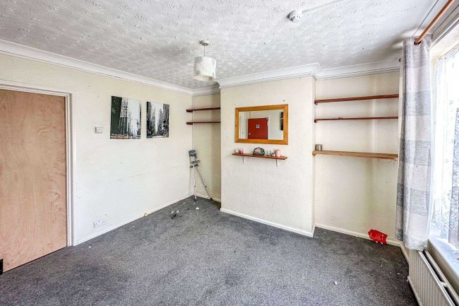 47 Water Lane, Totton, Southampton, SO40 3DG 8