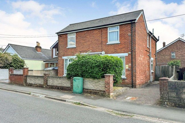 47 Water Lane, Totton, Southampton, SO40 3DG 8