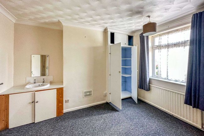 47 Water Lane, Totton, Southampton, SO40 3DG 8