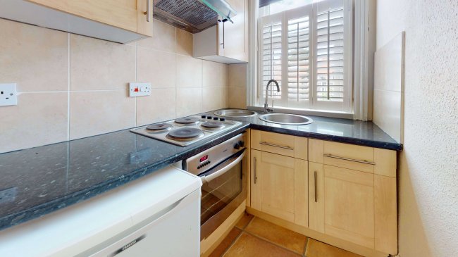 53 St. Margarets Road, Twickenham, TW1 2LL 5