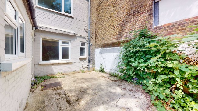 53 St. Margarets Road, Twickenham, TW1 2LL 5