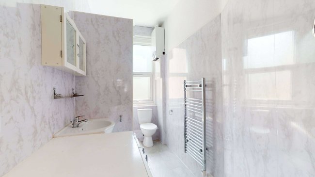 53 St. Margarets Road, Twickenham, TW1 2LL 5