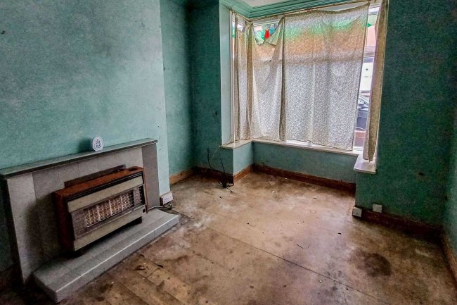 69 Lonsdale Road, Bolton, Lancashire, BL1 4PW 1