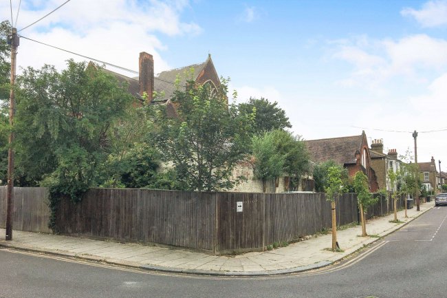 Former Scout Hut, St Swithun's Road, Hither Green SE13 6QE 4