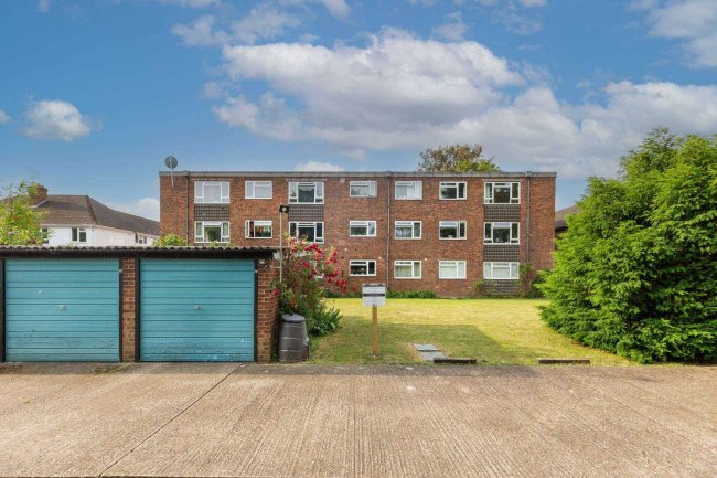 34 Mulgrave Road, Sutton, Surrey SM2 6LX 3