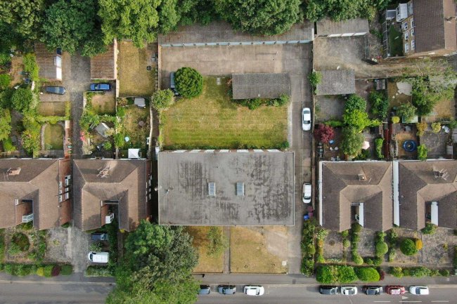 34 Mulgrave Road, Sutton, Surrey SM2 6LX 3