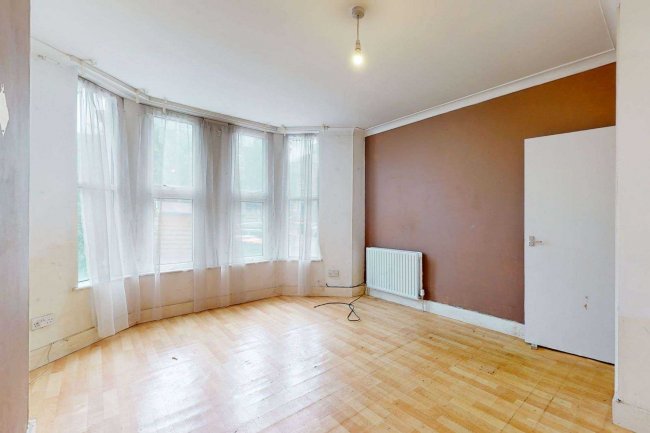 Ground Floor Flat, 209 Ham Park Road, Forest Gate, London E7 9LG 6