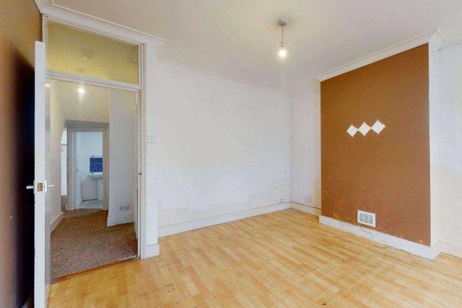 Ground Floor Flat, 209 Ham Park Road, Forest Gate, London E7 9LG 6