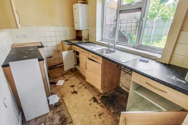 11 Old Hall Road, Sale, Cheshire, M33 2HT 2