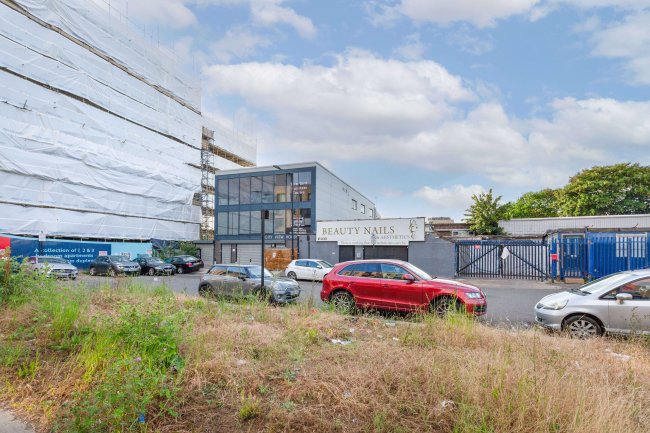 City View House, 1 Dorset Place, Stratford, London E15 1BZ 9