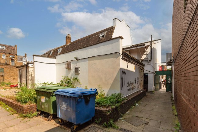 13A Lowfield Street, Dartford, Kent DA1 1EN 7