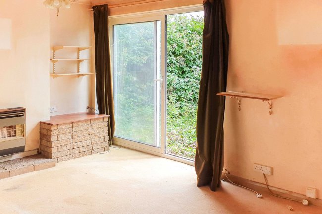 1 Howbury Walk, Gillingham, ME8 9TL 8