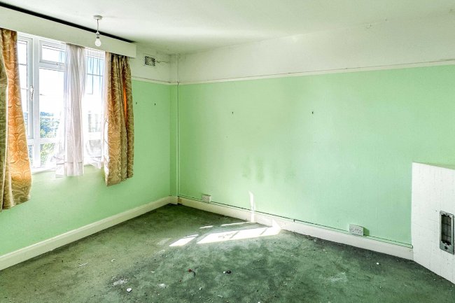 32 Edge Hill Court, Edge Hill, Wimbledon, SW19 4LL 5