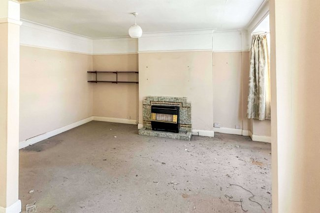 32 Edge Hill Court, Edge Hill, Wimbledon, SW19 4LL 5