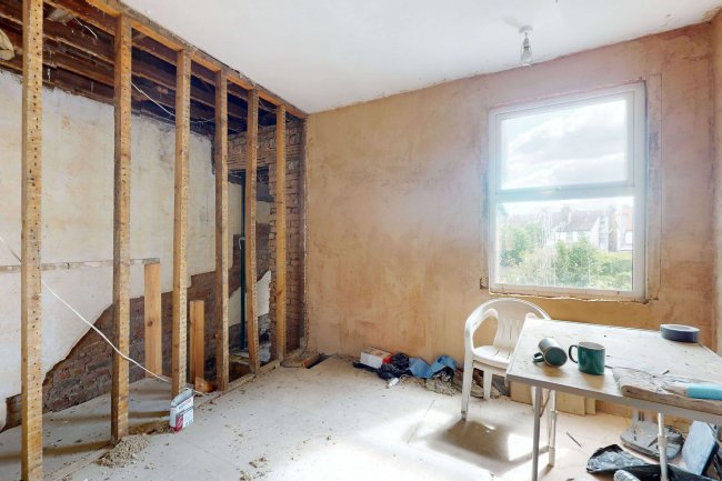 48 Frant Road, Thornton Heath, Surrey, CR7 7JR 1