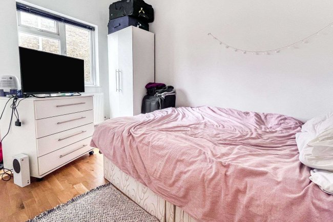 712 Holloway Road, Archway, London, N19 3NH 8