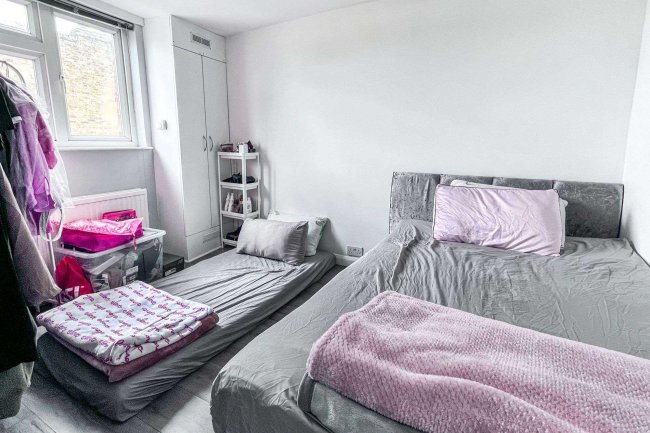 712 Holloway Road, Archway, London, N19 3NH 8