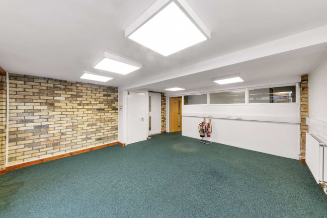 4 Kiln Yard, Baldock Street, Royston, SG8 5AY 7